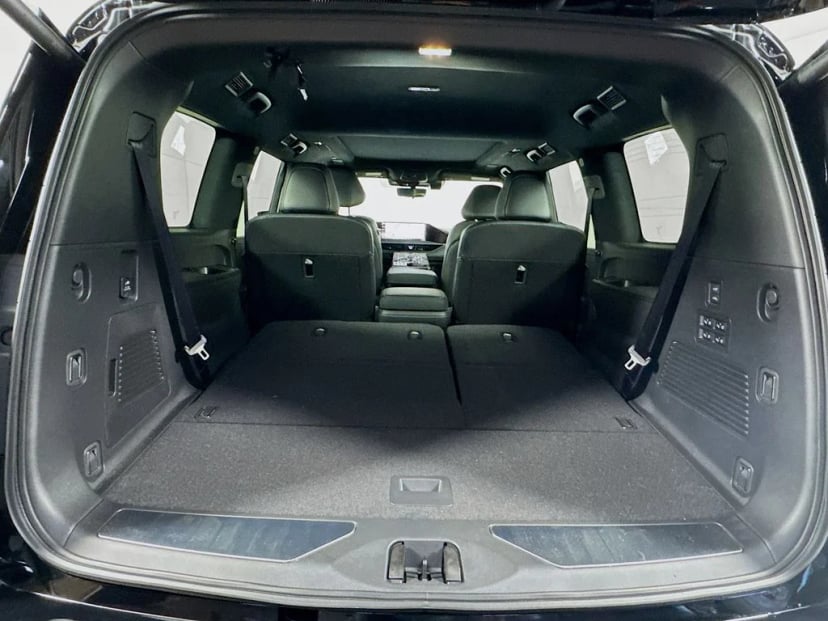2026 INFINITI QX80 - Image 31