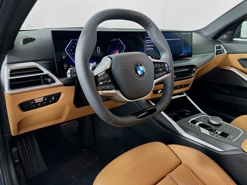 2025 BMW 3 Series - Image 9