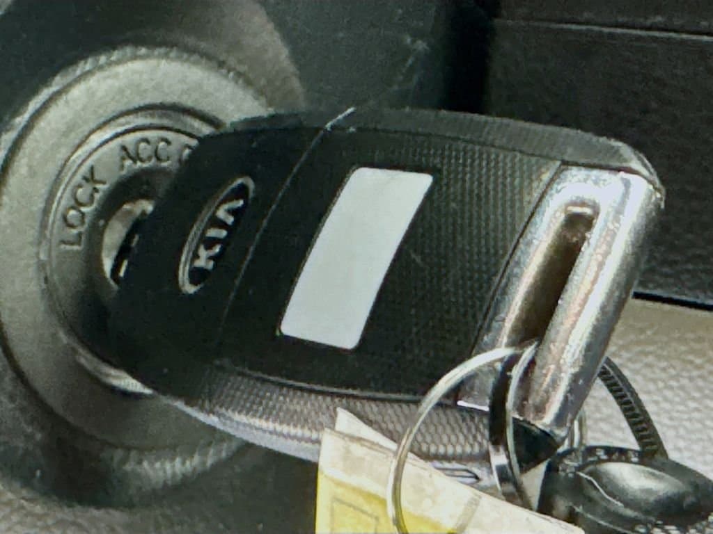 2016 KIA Forte - Image 19