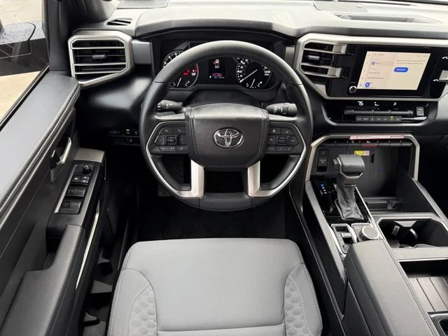 2025 Toyota Tundra - Image 26