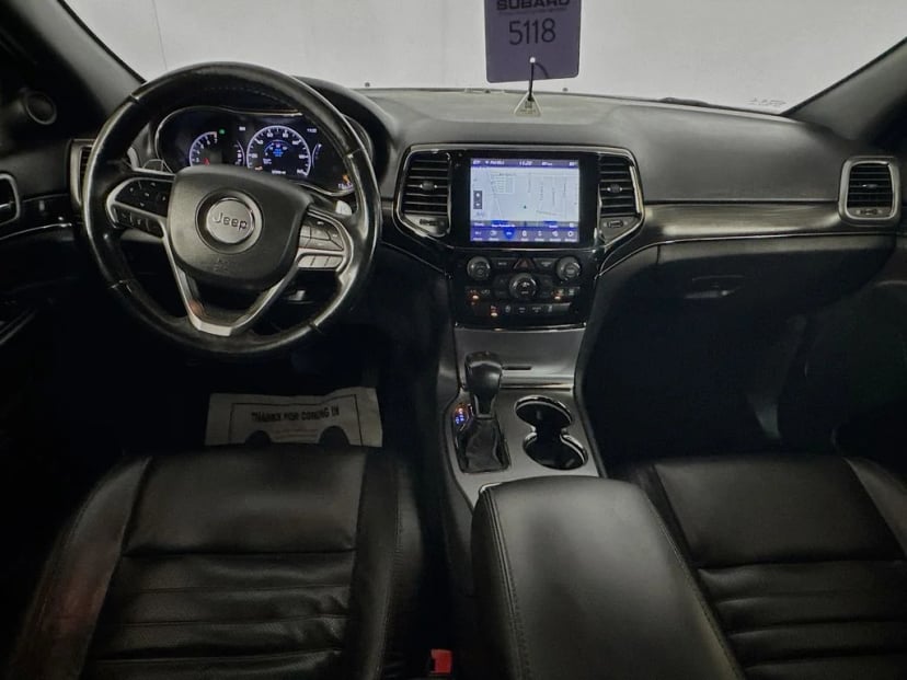 2020 Jeep Grand Cherokee - Image 25