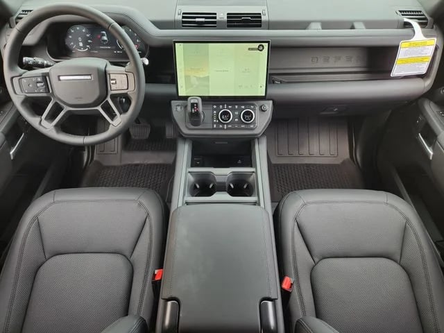 2026 Land Rover Defender 110 - Image 19