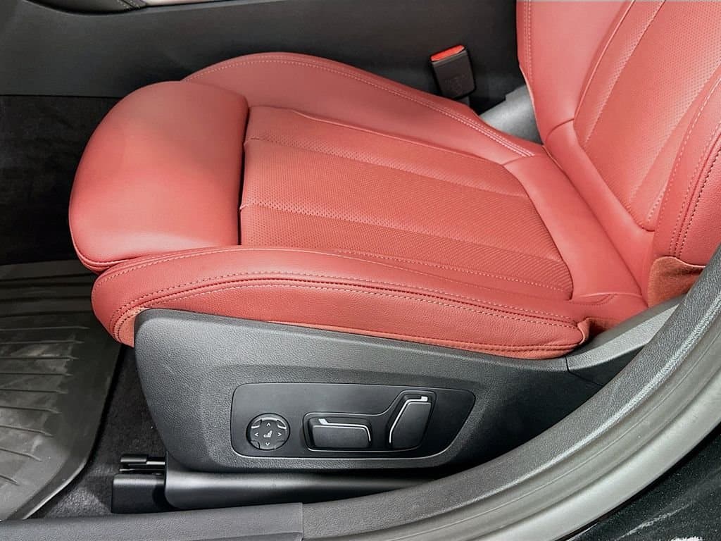 2026 BMW 4 Series - Image 21