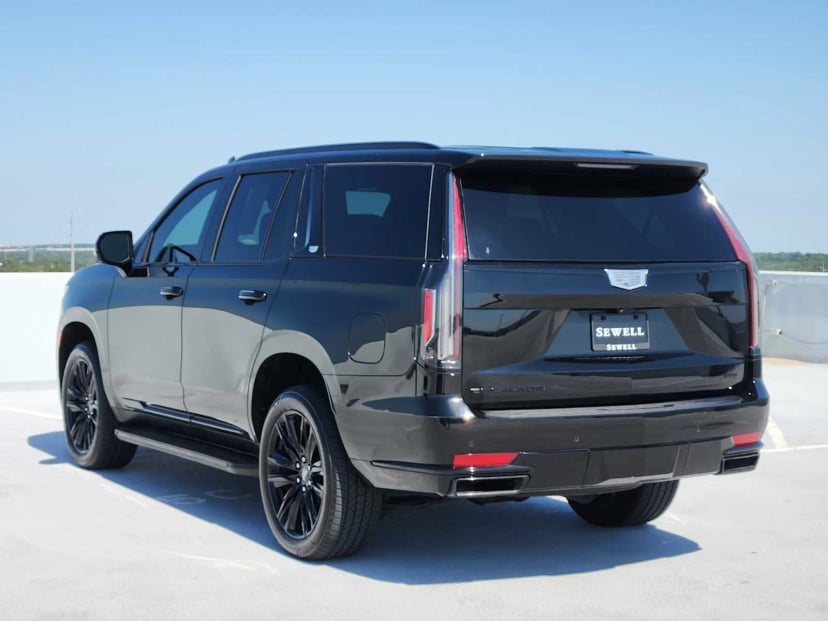 2024 Cadillac Escalade - Image 5