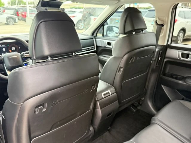 2024 Hyundai Santa Fe - Image 23