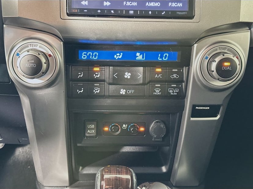 2018 Toyota 4Runner - Image 15