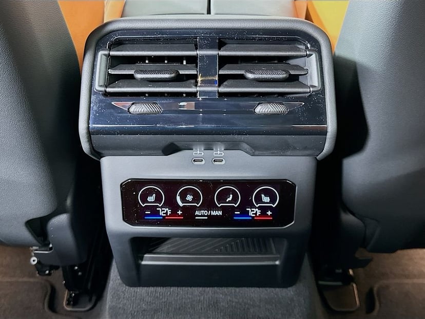 2026 BMW M5 - Image 18