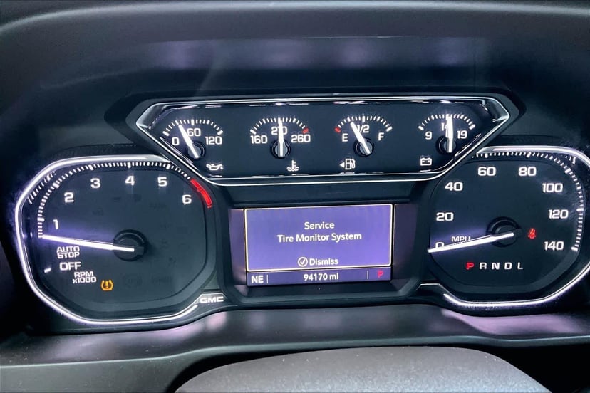 2019 GMC Sierra 1500 - Image 25