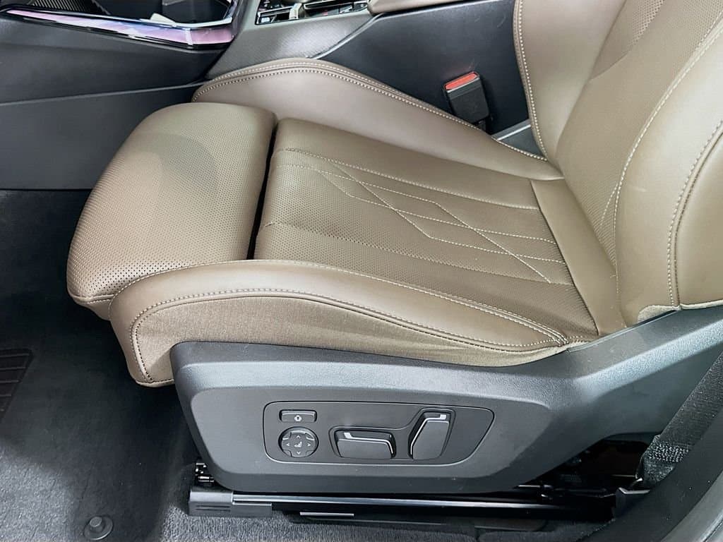 2025 BMW X3 - Image 19