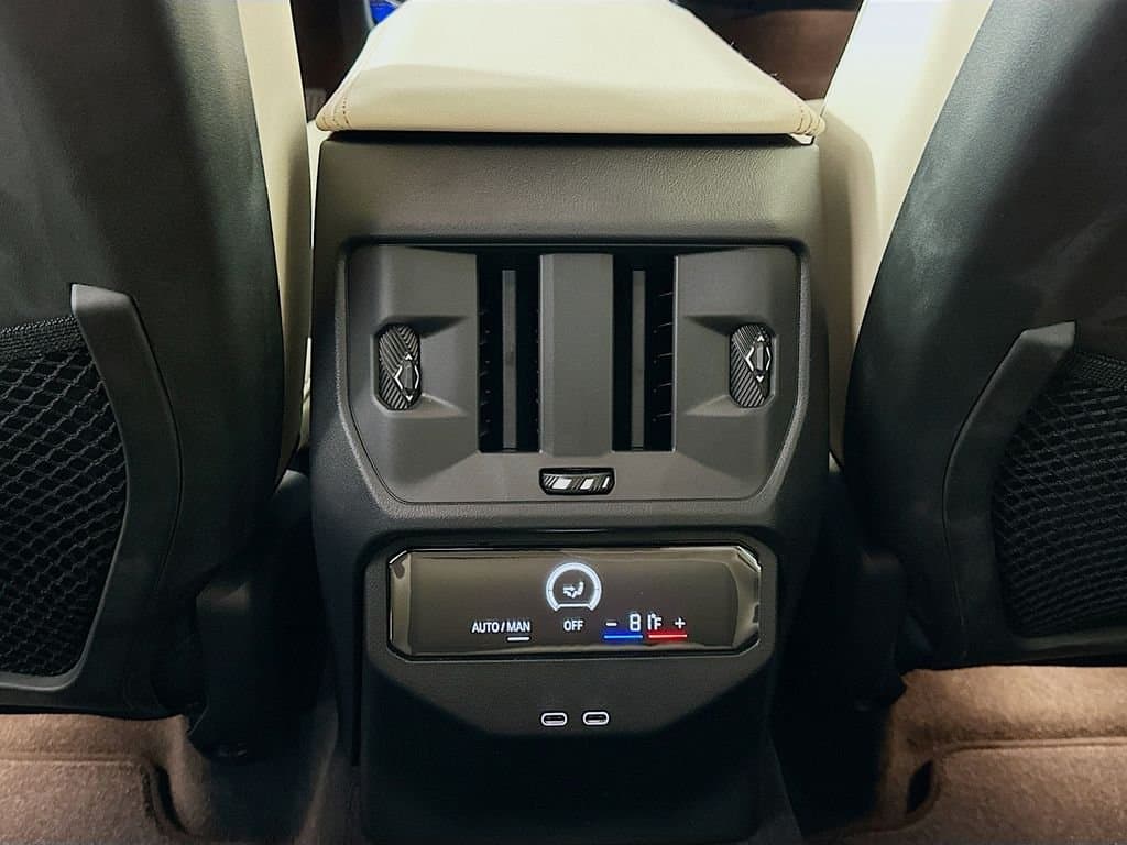 2026 BMW X3 - Image 18