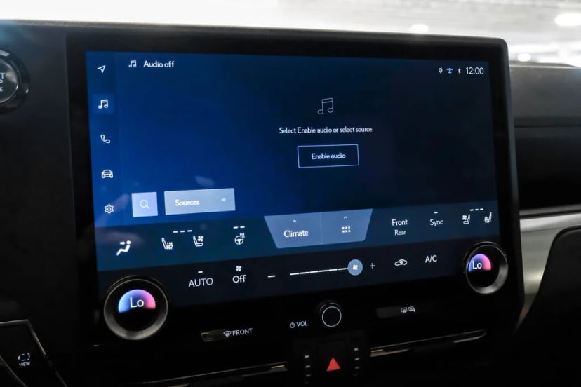 2024 Lexus GX - Image 28