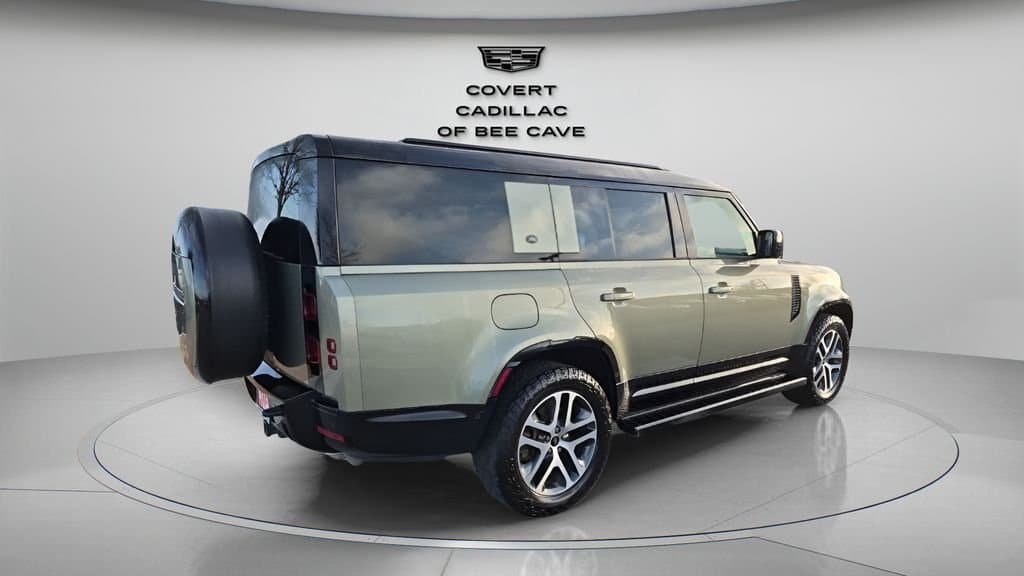 2024 Land Rover Defender 130 - Image 9