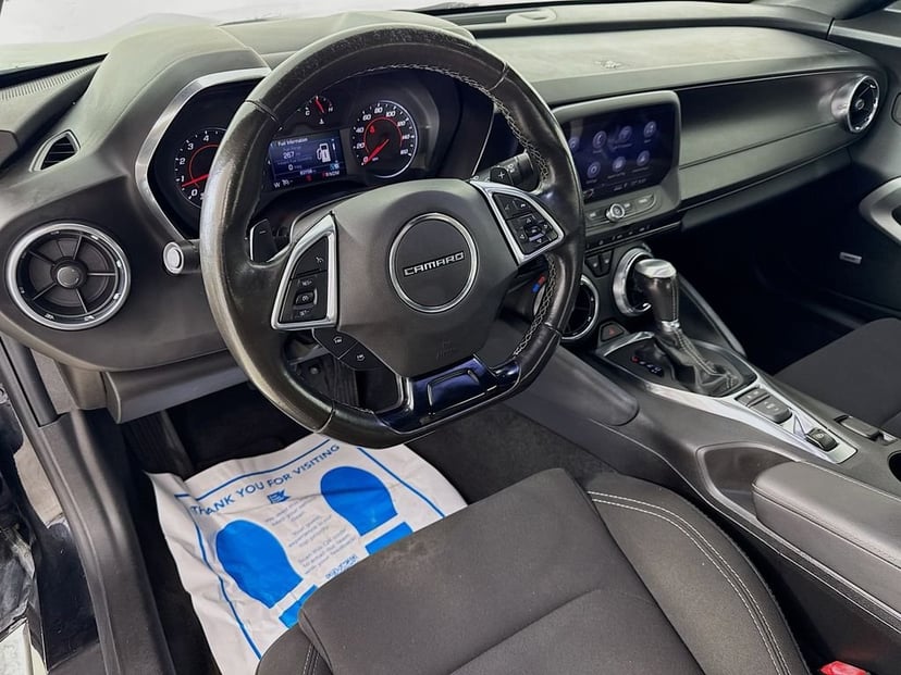 2019 Chevrolet Camaro - Image 28