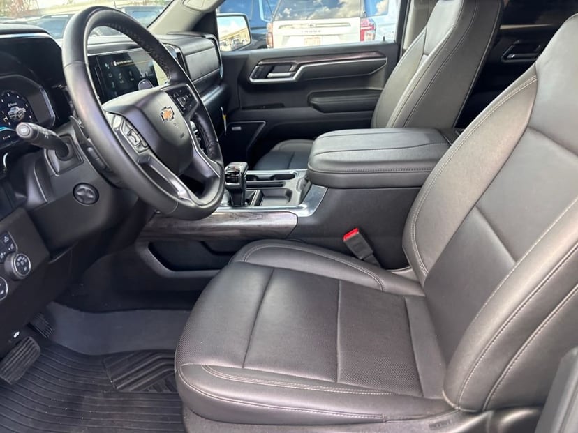 2025 Chevrolet Silverado 1500 - Image 6