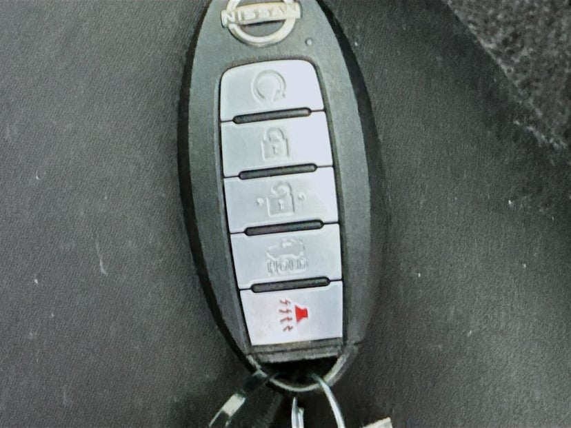 2025 Nissan Altima - Image 34