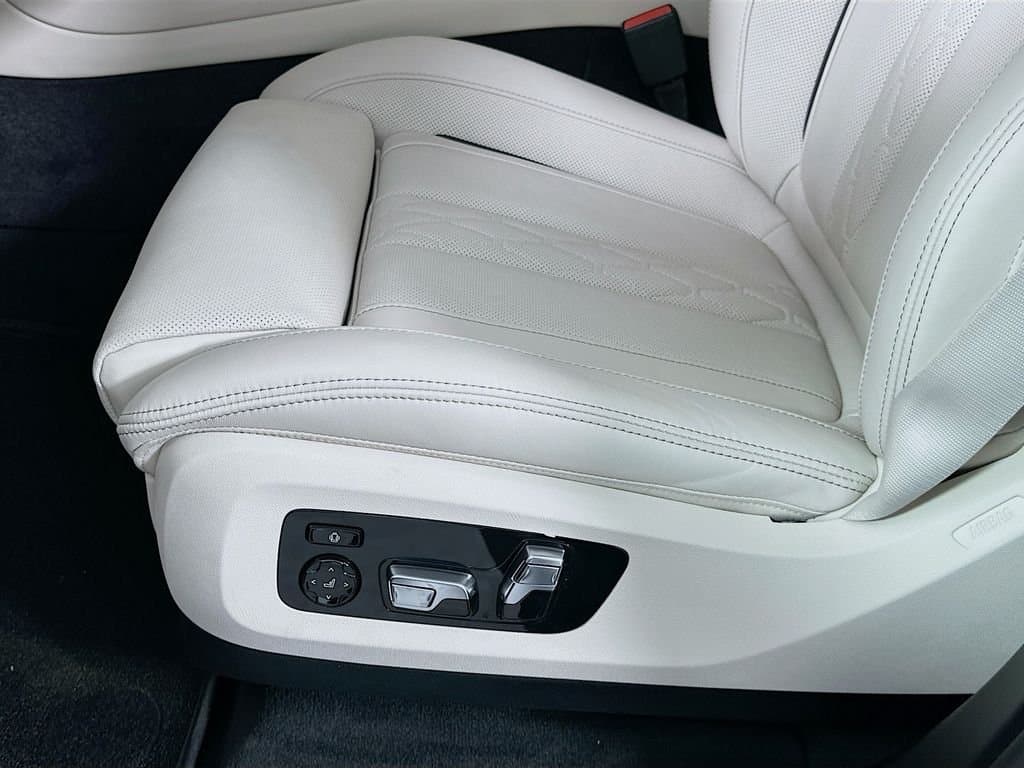 2026 BMW X5 - Image 21