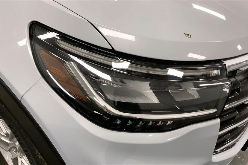 2026 Ford Explorer - Image 13