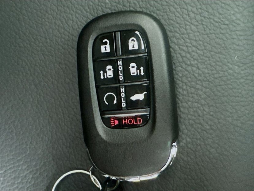 2026 Honda Odyssey - Image 41