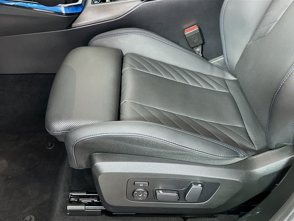 2025 BMW X3 - Image 19