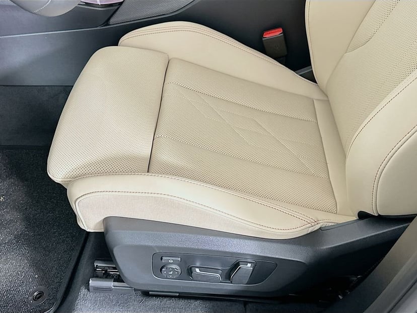 2025 BMW X3 - Image 21