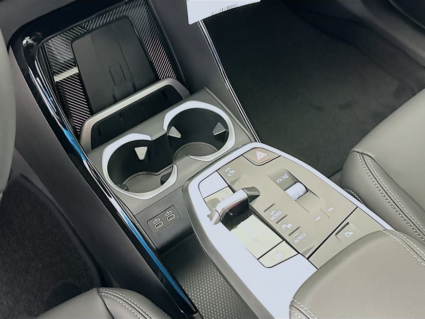 2026 BMW X1 - Image 15