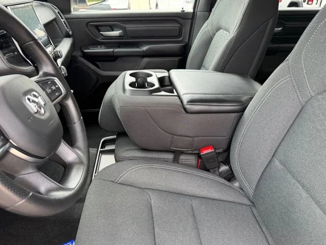 2025 Ram 1500 - Image 11