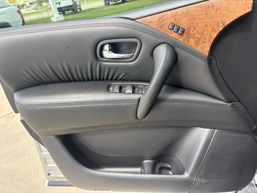 2021 Nissan Armada - Image 22