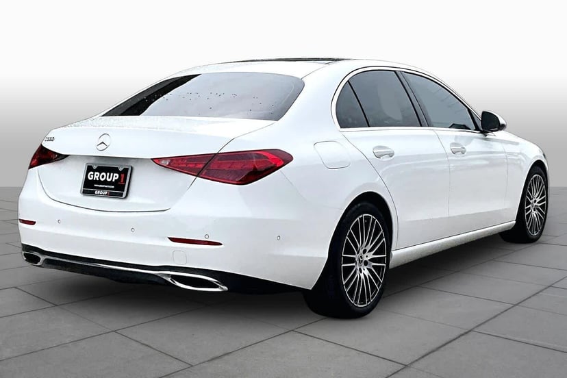 2026 Mercedes-Benz C 300 - Image 13