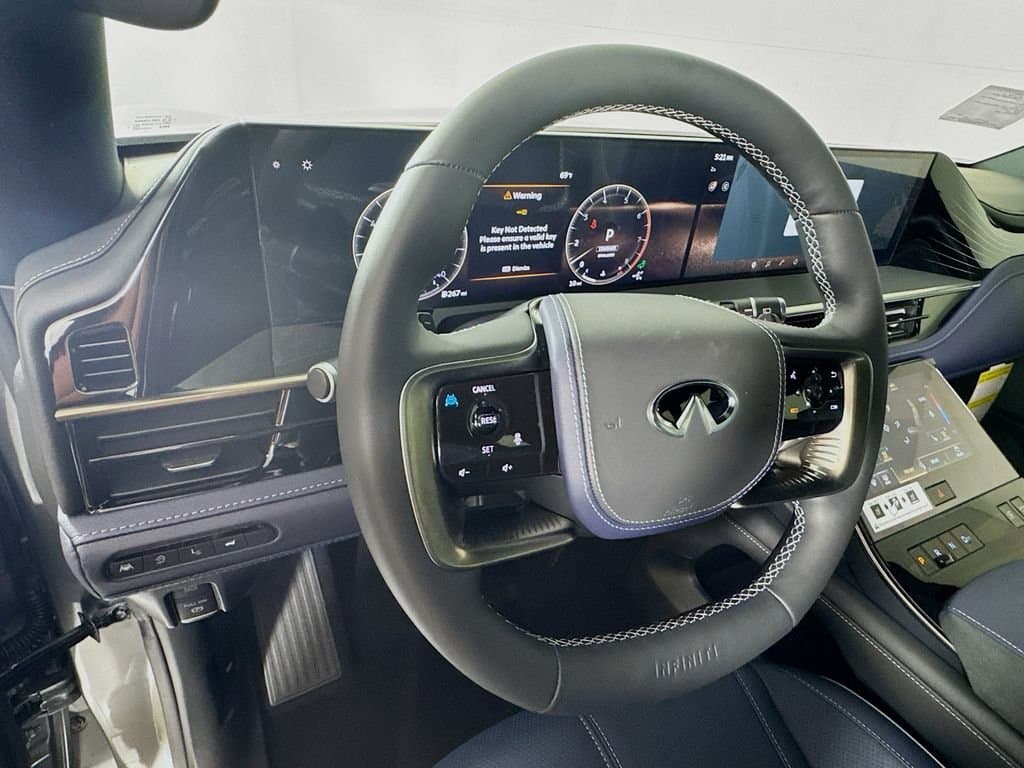 2026 INFINITI QX80 - Image 12