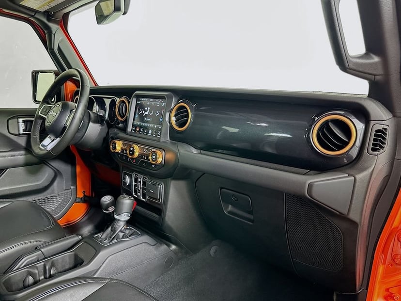 2023 Jeep Wrangler - Image 28