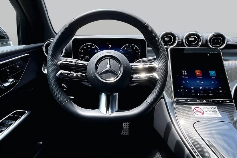 2026 Mercedes-Benz GLC 300 - Image 6