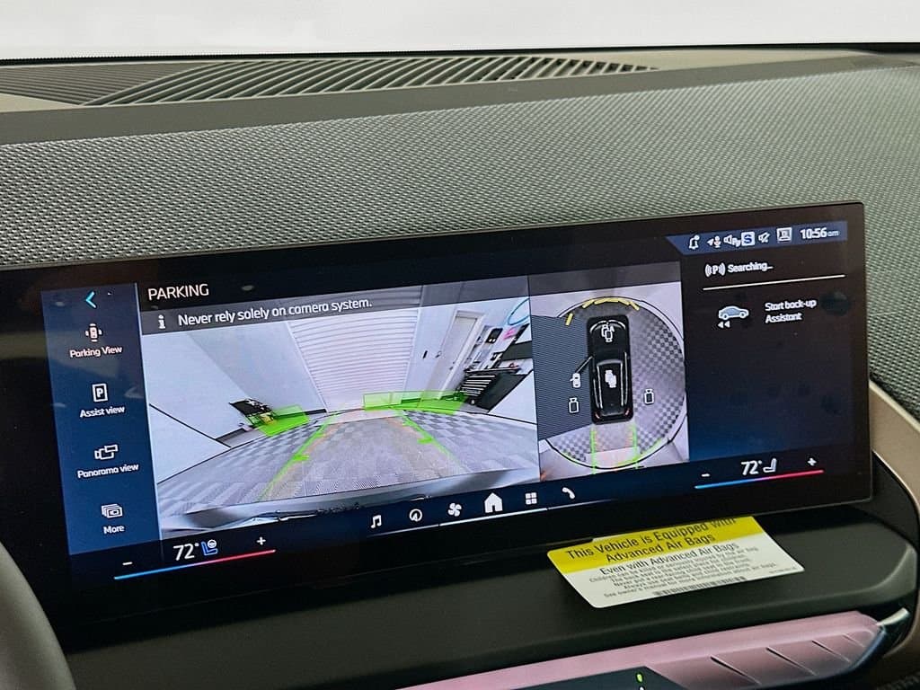 2025 BMW X3 - Image 13