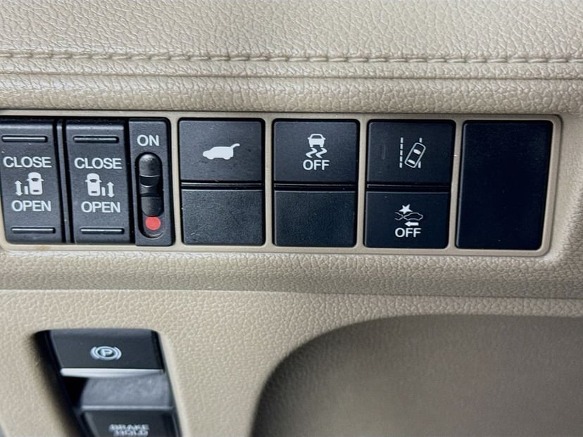 2019 Honda Odyssey - Image 11