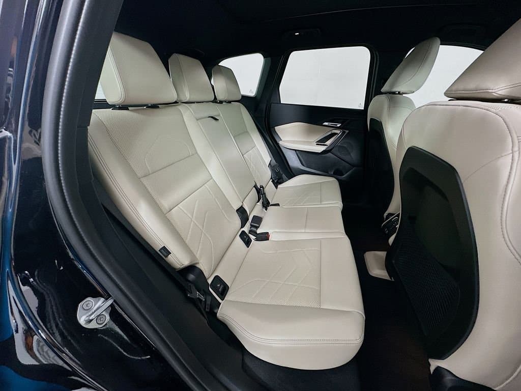 2024 BMW X1 - Image 28