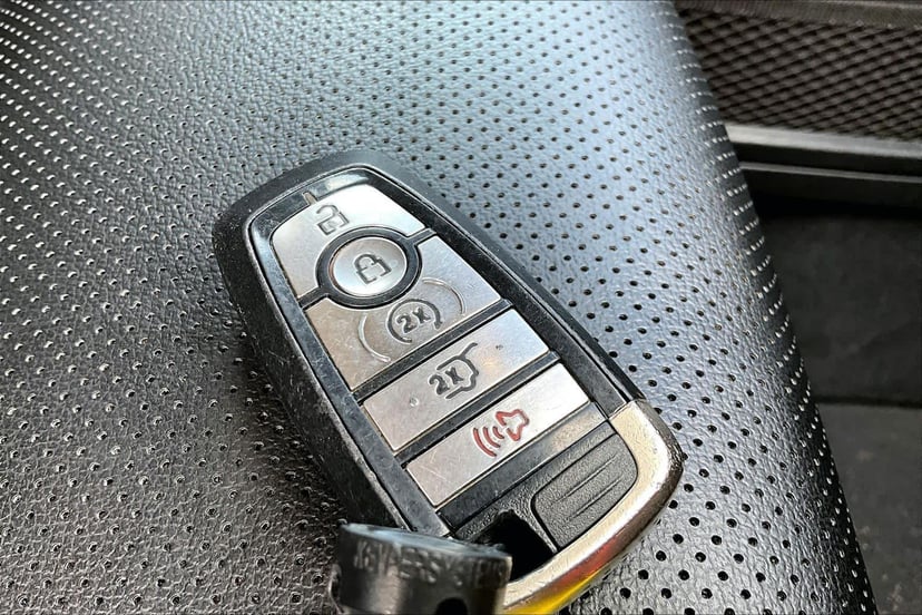 2020 Ford Escape - Image 16
