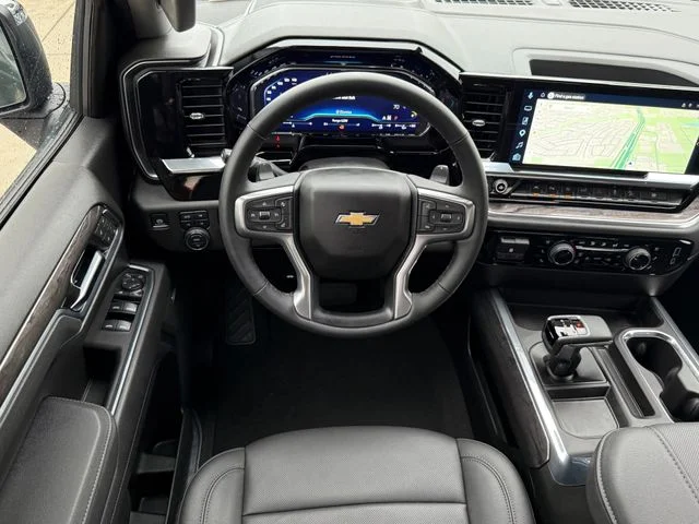 2025 Chevrolet Silverado 1500 - Image 24