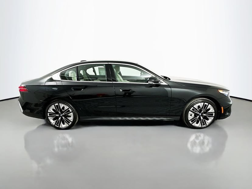2026 BMW 5 Series - Image 4