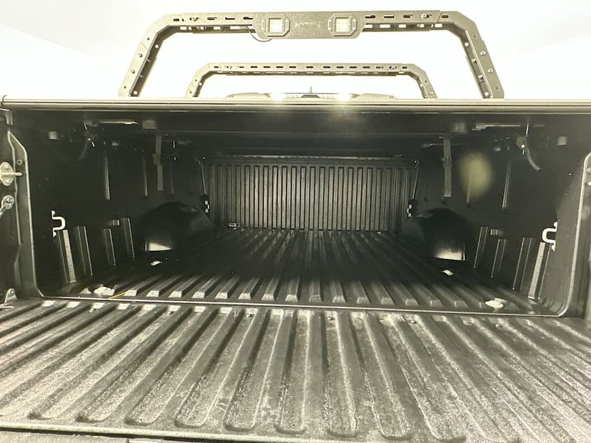 2024 Toyota Tundra - Image 25