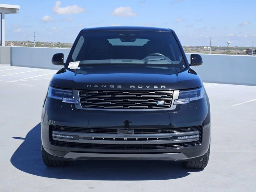 2026 LAND ROVER Range Rover - Image 2