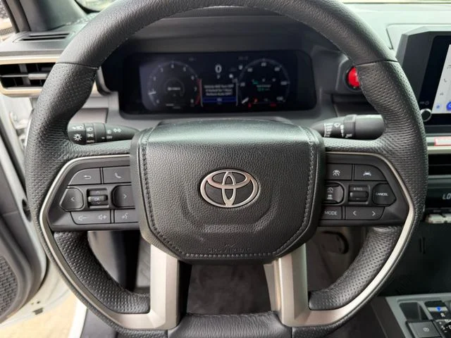 2024 Toyota Tacoma - Image 10