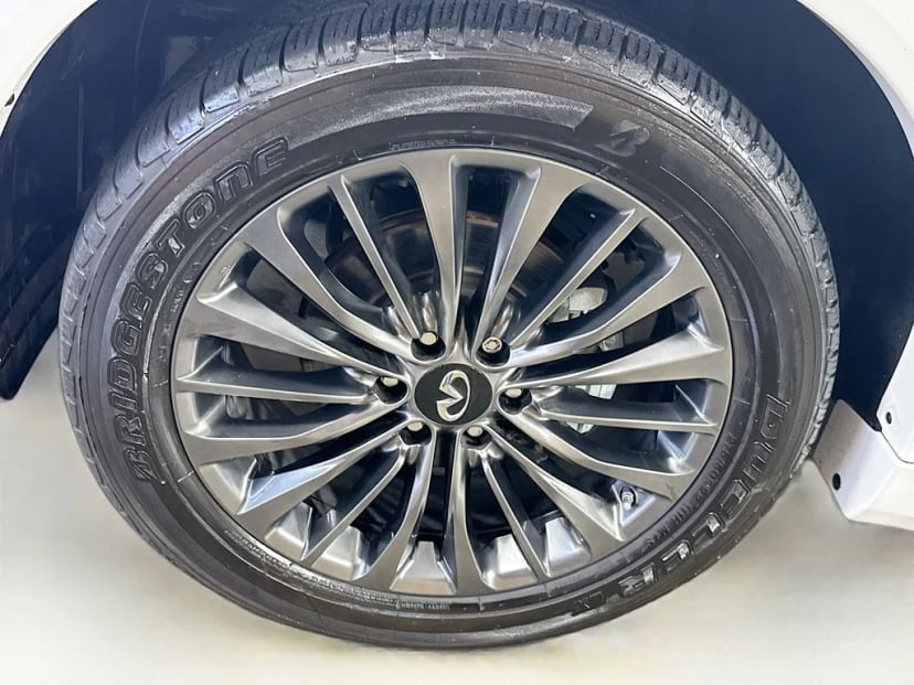 2024 INFINITI QX80 - Image 42