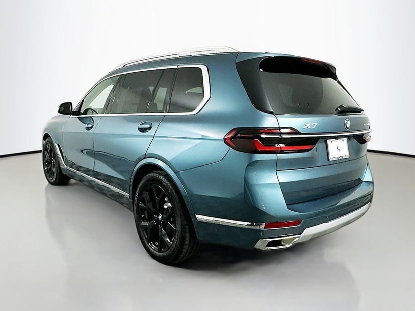 2026 BMW X7 - Image 7