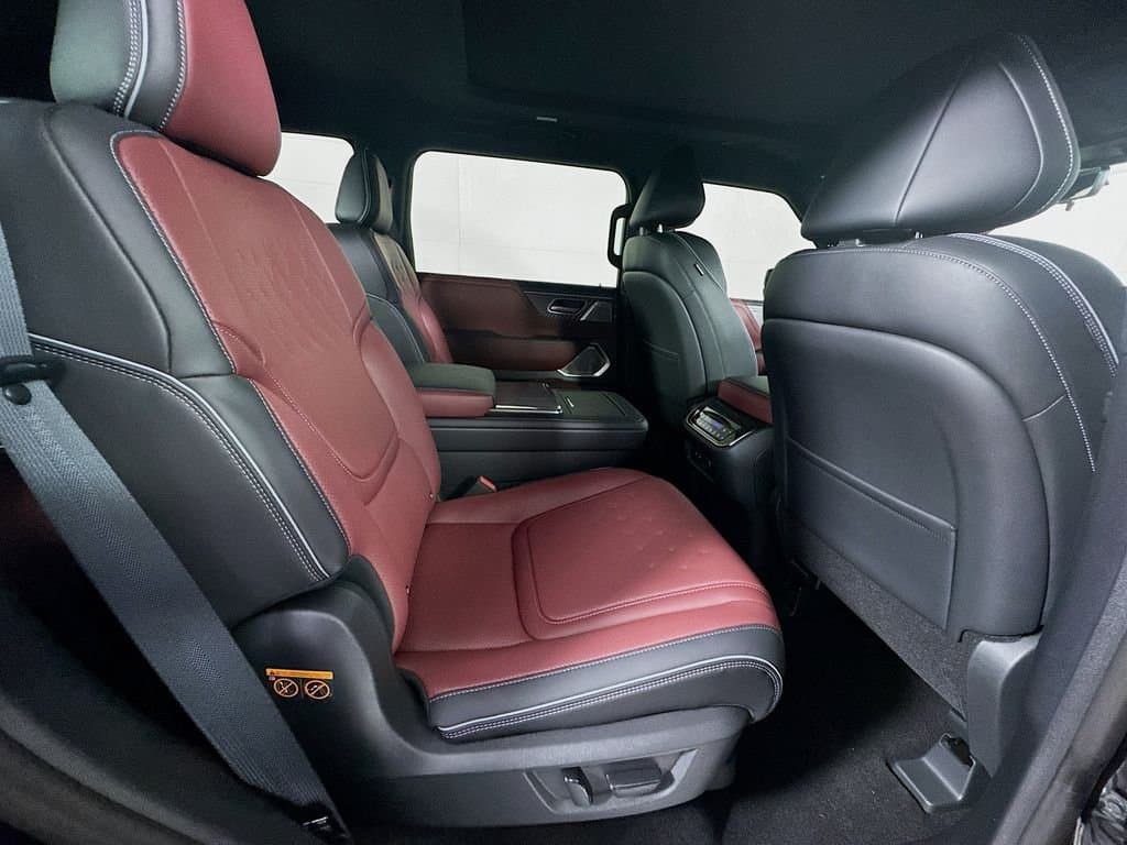 2026 INFINITI QX80 - Image 36