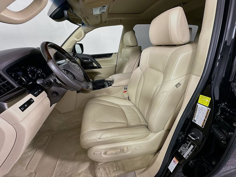 2018 Lexus LX - Image 21