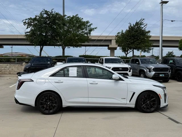2023 Cadillac CT4 - Image 5