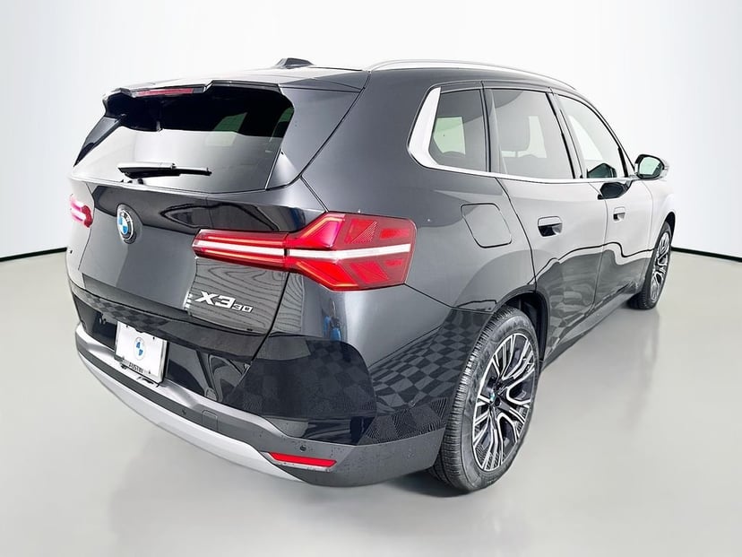 2026 BMW X3 - Image 5