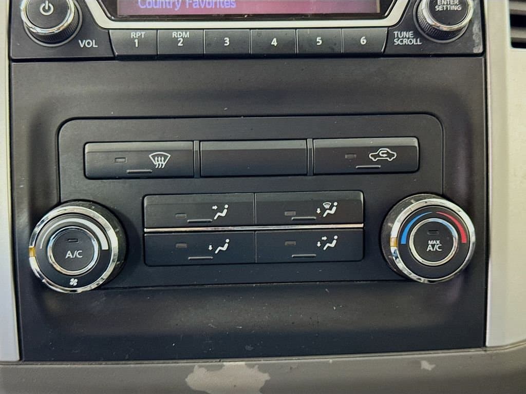 2015 NISSAN Frontier - Image 19