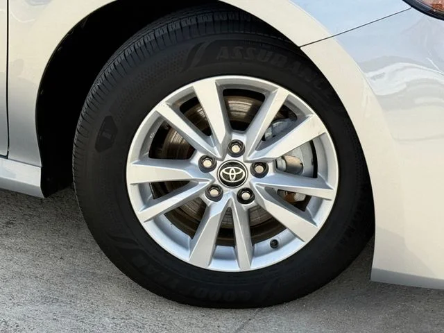 2026 Toyota Camry - Image 2