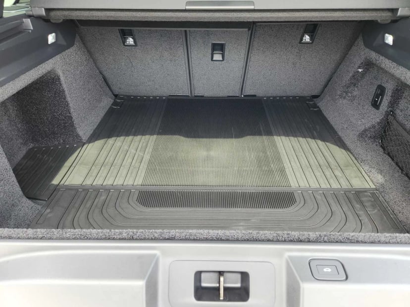 2026 LAND ROVER Range Rover - Image 32