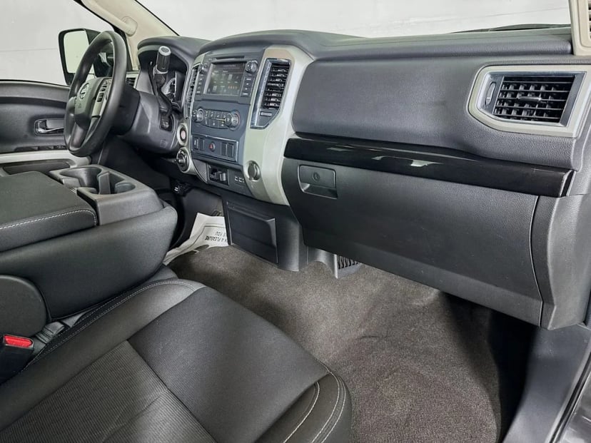 2019 Nissan Titan XD - Image 33